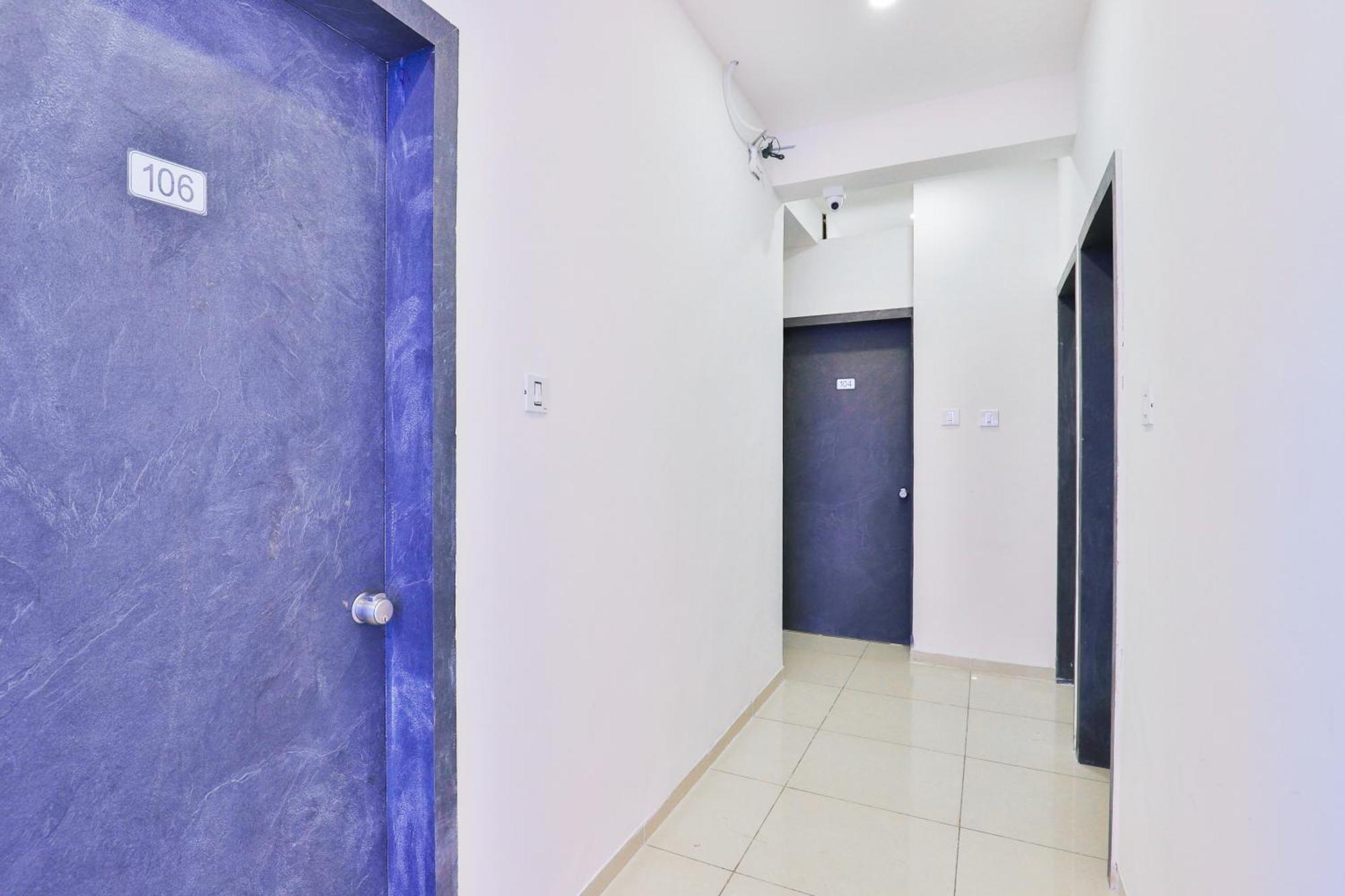 Nova Hotel New Crossroad ラージコート エクステリア 写真