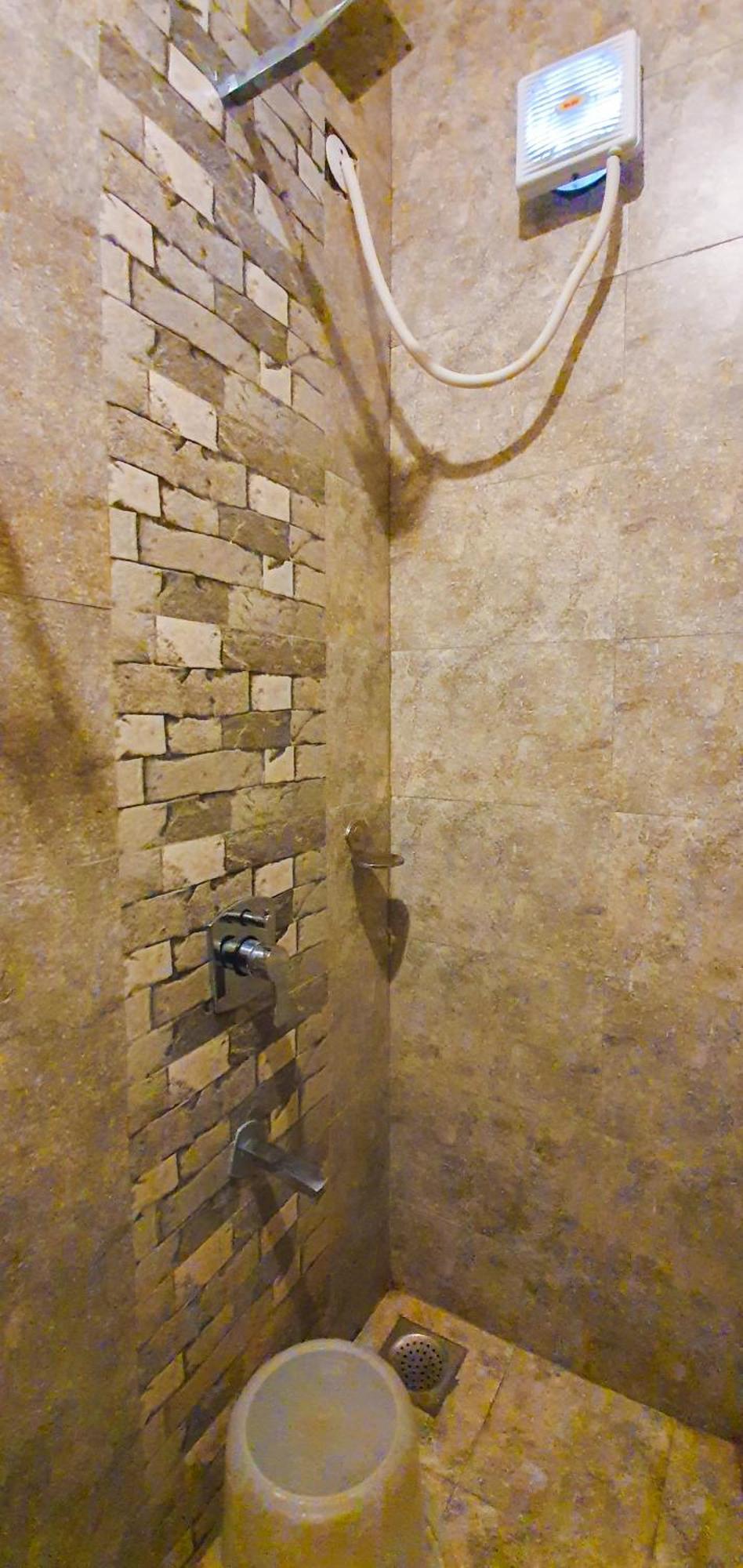 Nova Hotel New Crossroad ラージコート エクステリア 写真