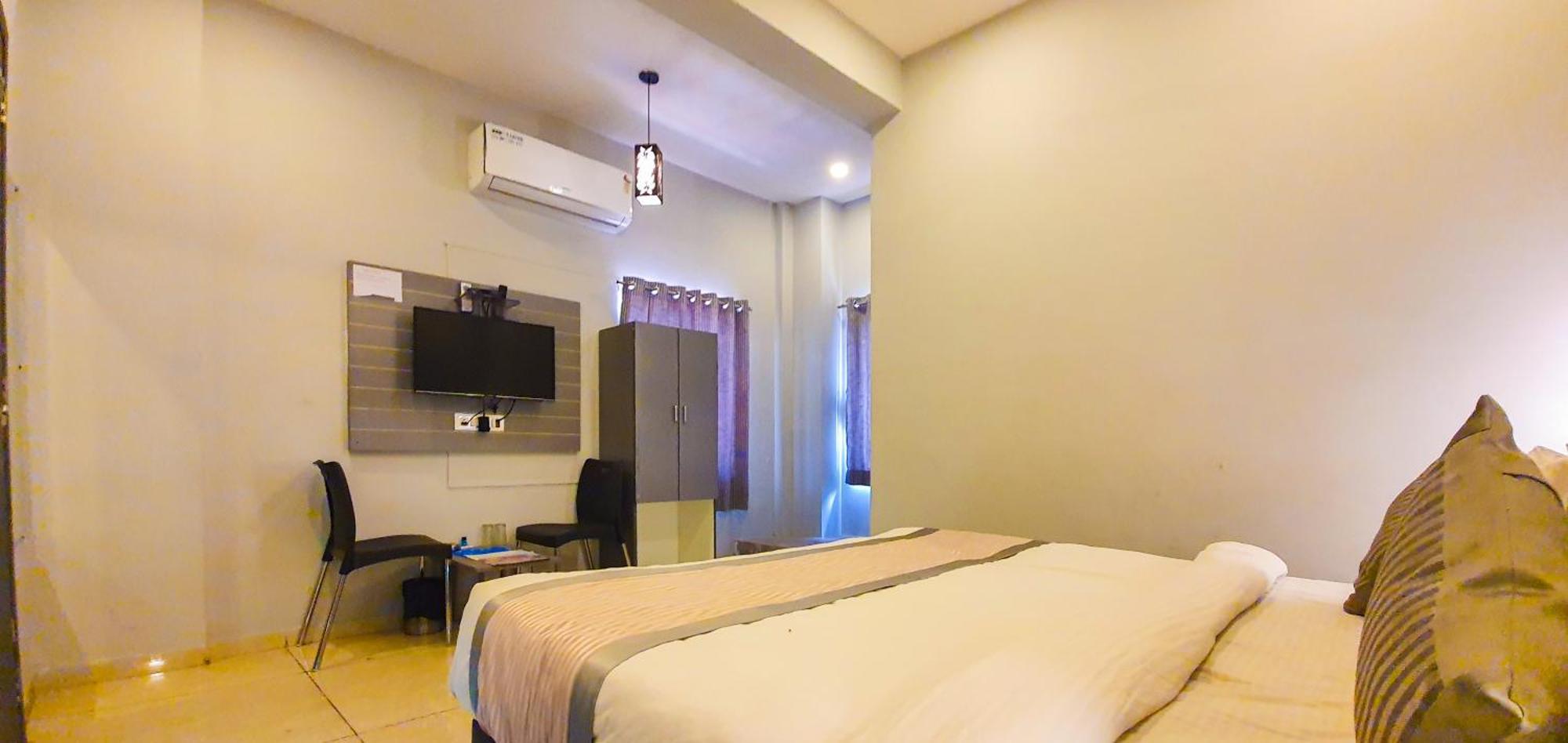 Nova Hotel New Crossroad ラージコート エクステリア 写真