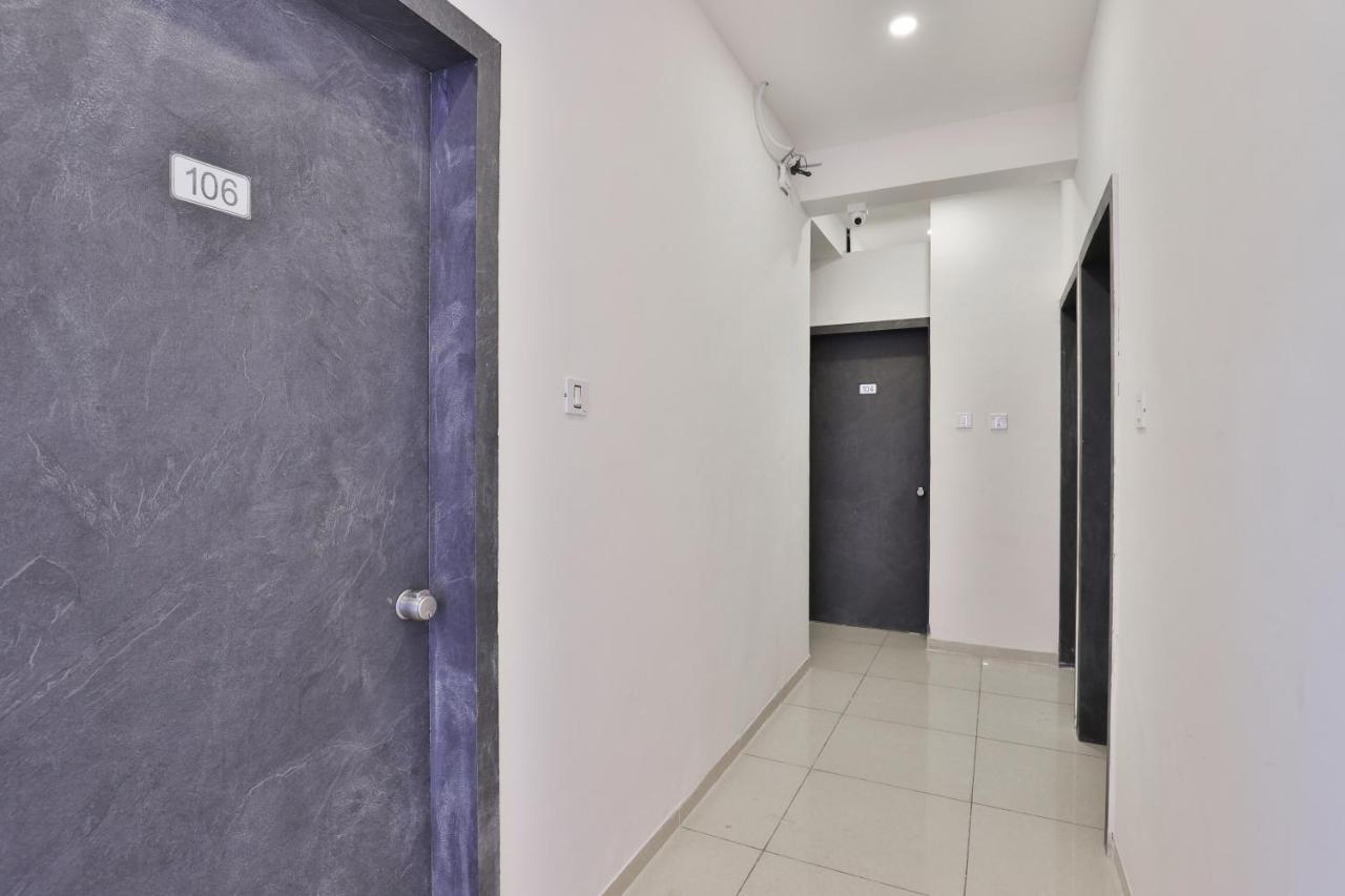 Nova Hotel New Crossroad ラージコート エクステリア 写真
